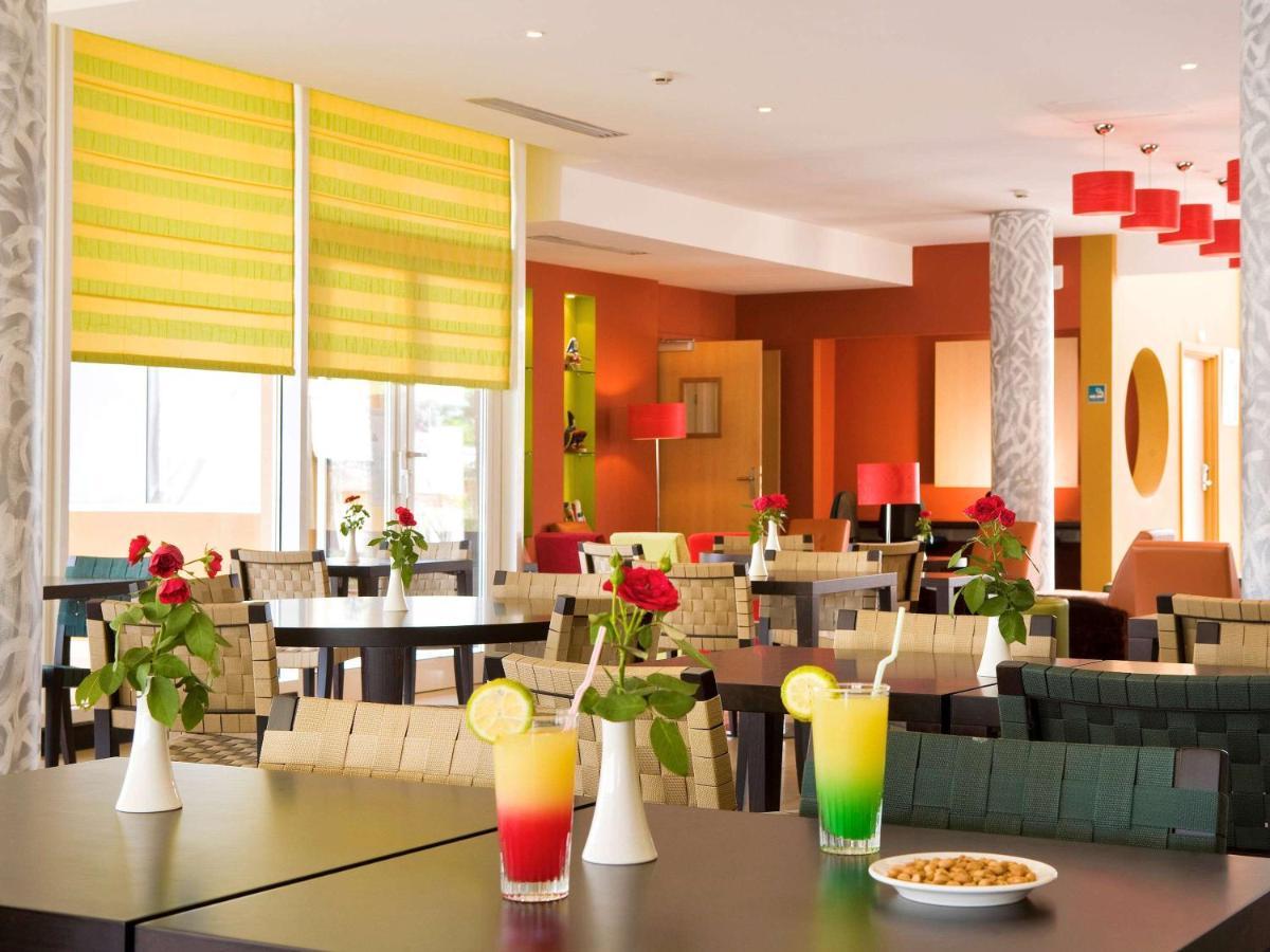 Ibis Cotonou Hotel Exterior foto